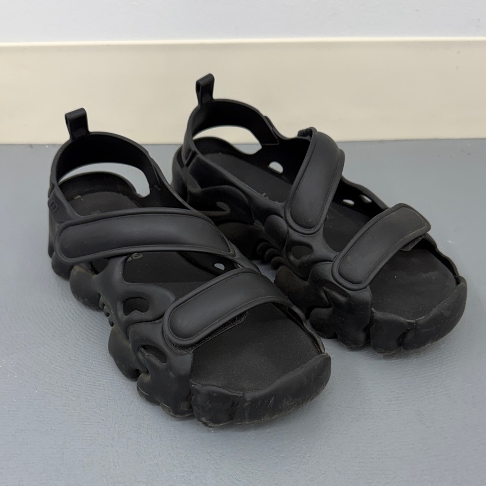 Melissa/Collina Strada Black Sandals